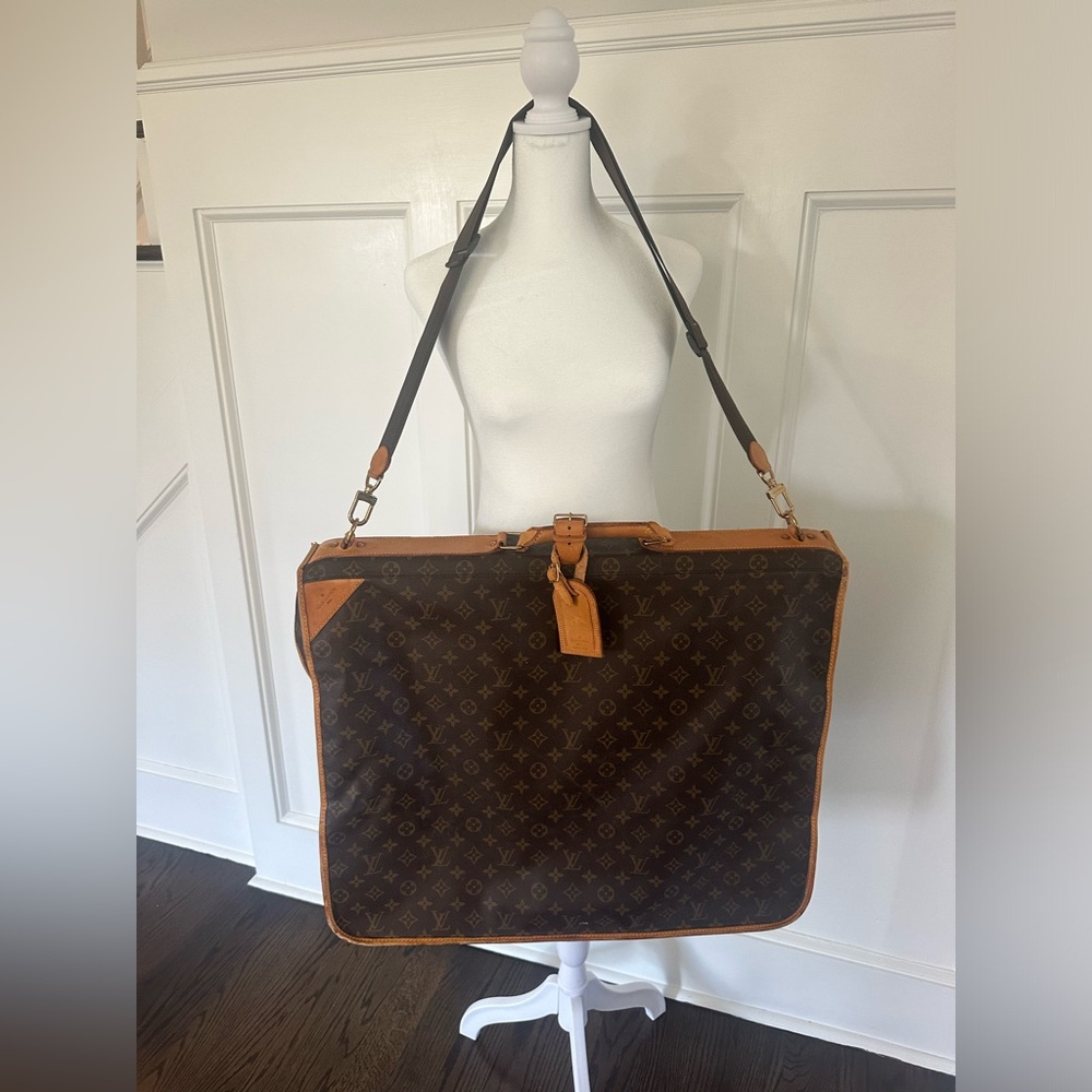 Louis Vuitton Garment Bag